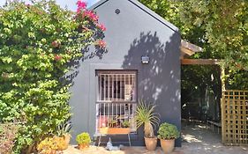 Feet Up Cottage